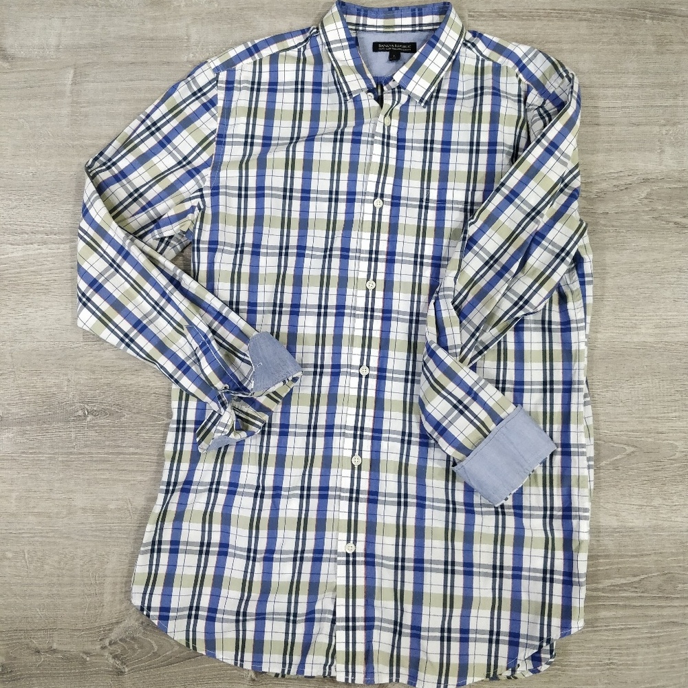 Banana Republic Plaid Button down